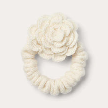 Indlæs billede til gallerivisning O&#39;TAY Small Scrunchie Flower Off White
