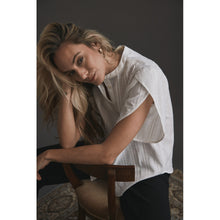 Indlæs billede til gallerivisning HEARTMADE Tulin Shirt White Daisy
