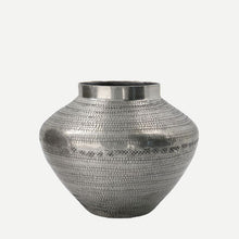 Indlæs billede til gallerivisning HOUSE DOCTOR Arti Vase Antique Silver 18 Cm
